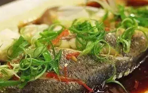法瑞集成灶，清蒸魚的正確做法，讓食物原汁原味有營養(yǎng)。